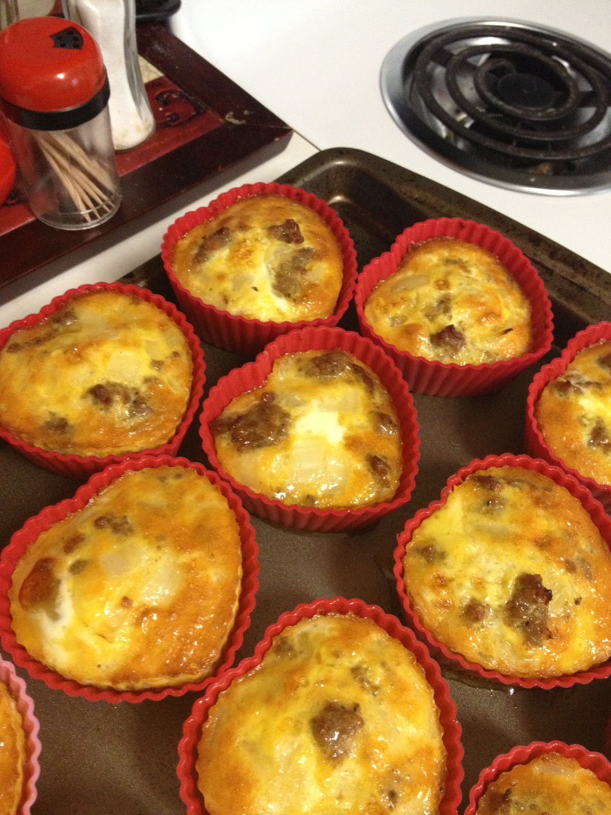 5-Ingredient Paleo: Breakfast Omelette Egg Muffins